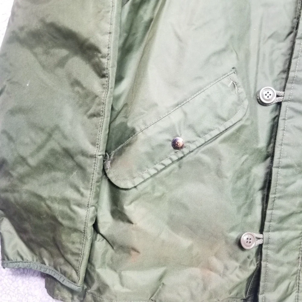 US Military Jacket Mens XL Green  Extreme Cold Weather Impermeable SEE DESCR